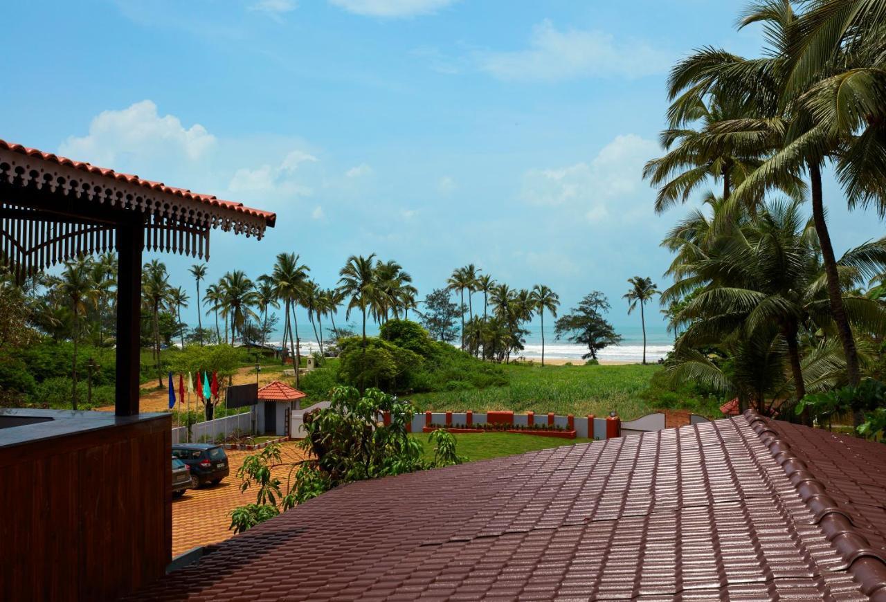 Sea Queen Beach Resort & Spa Colva Buitenkant foto