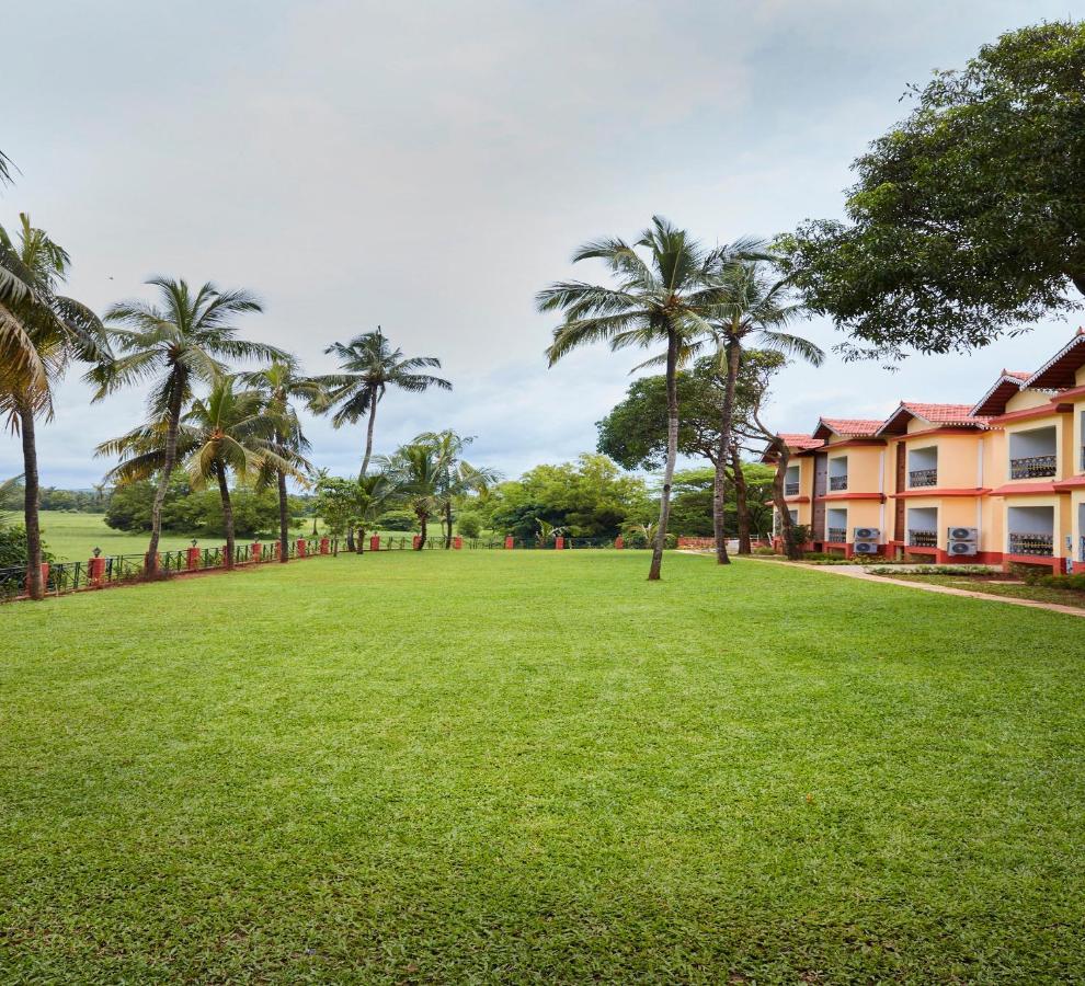 Sea Queen Beach Resort & Spa Colva Buitenkant foto