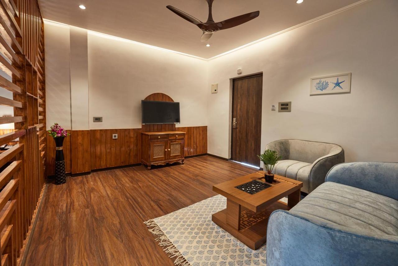 Sea Queen Beach Resort & Spa Colva Buitenkant foto