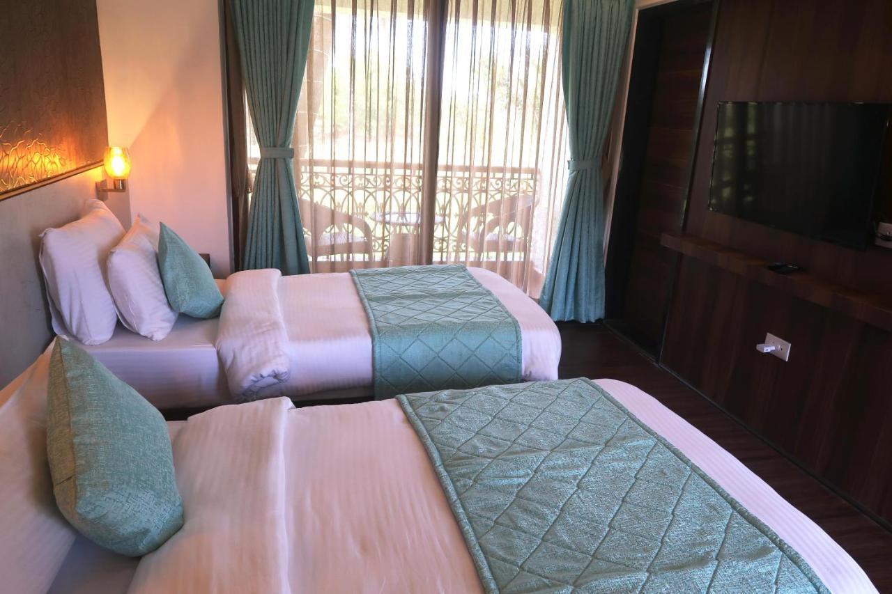 Sea Queen Beach Resort & Spa Colva Buitenkant foto