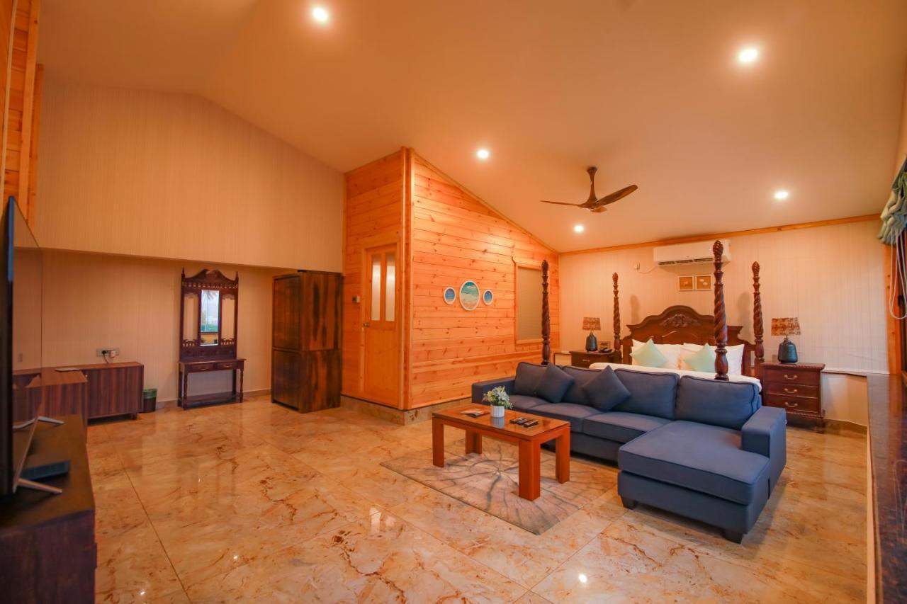 Sea Queen Beach Resort & Spa Colva Buitenkant foto