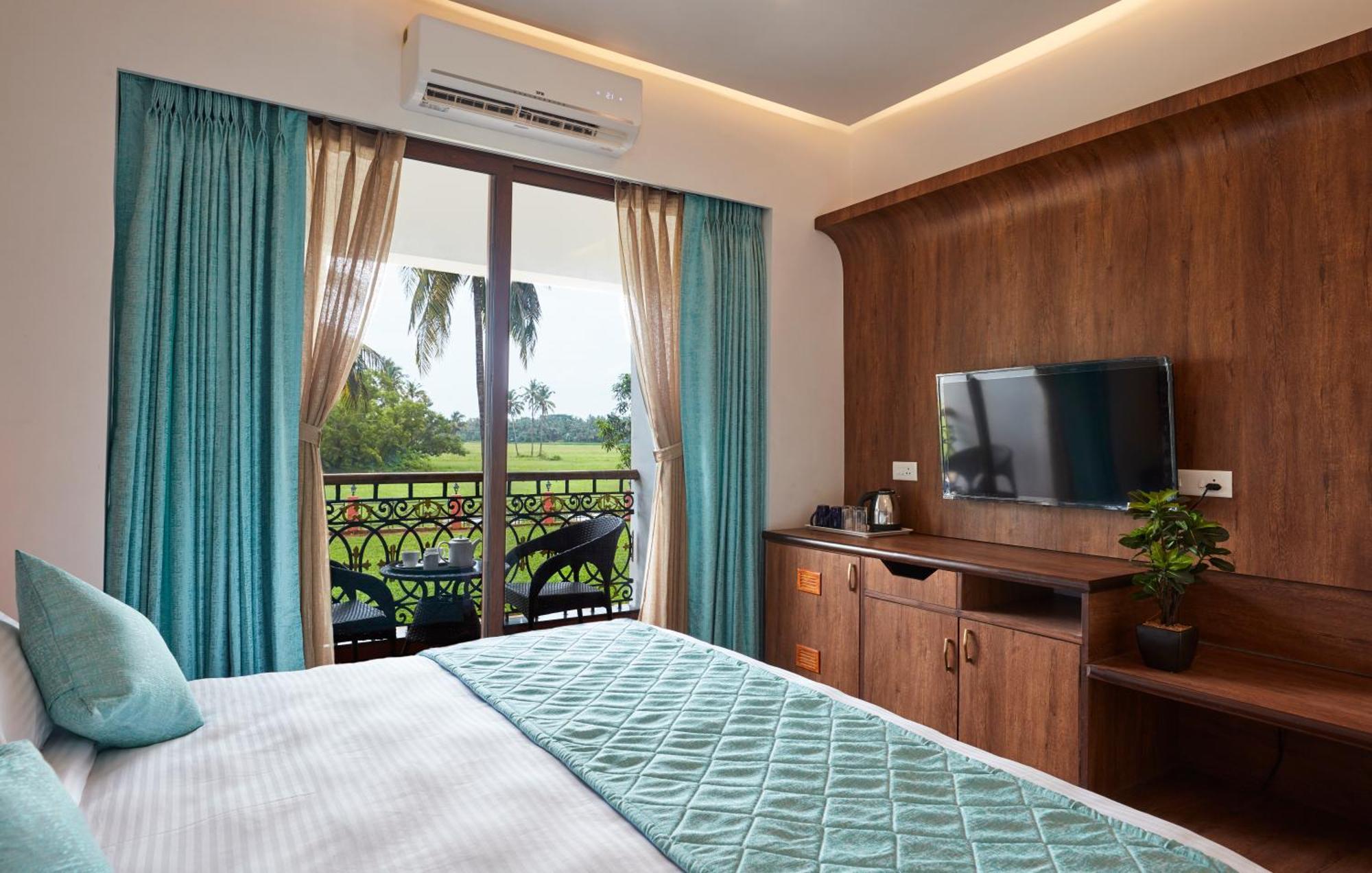 Sea Queen Beach Resort & Spa Colva Buitenkant foto